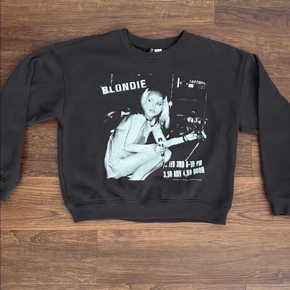 Black Blondie Graphic women’s crewneck